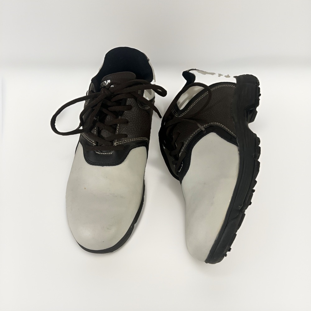Men's Golf Shoe Wilson White Brown Size 10.5 Cleat Missing See Photos